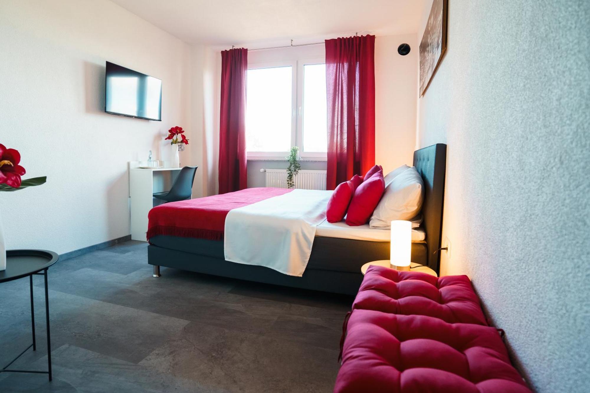 Hotel Am Schafbaum Bad Rappenau Buitenkant foto