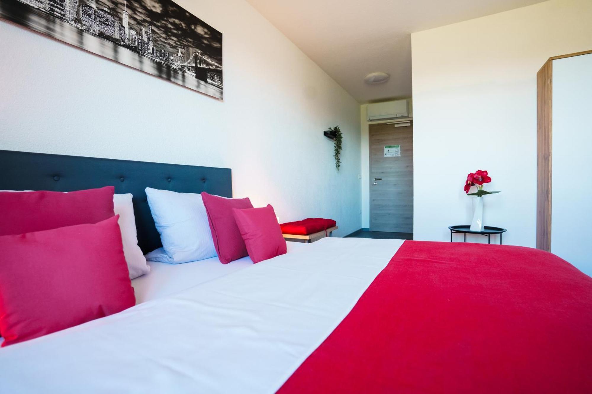 Hotel Am Schafbaum Bad Rappenau Buitenkant foto